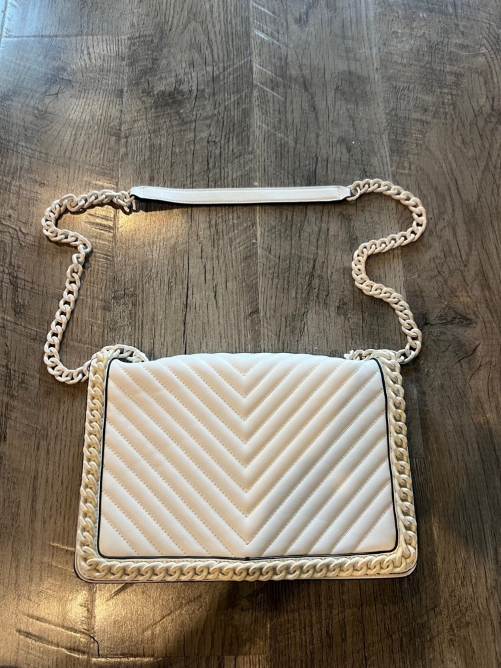 Aldo White Quilted Chain-Trim Shoulder Bag